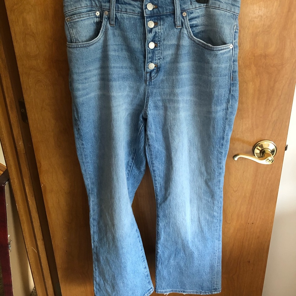 Cali Demi Boot Jeans